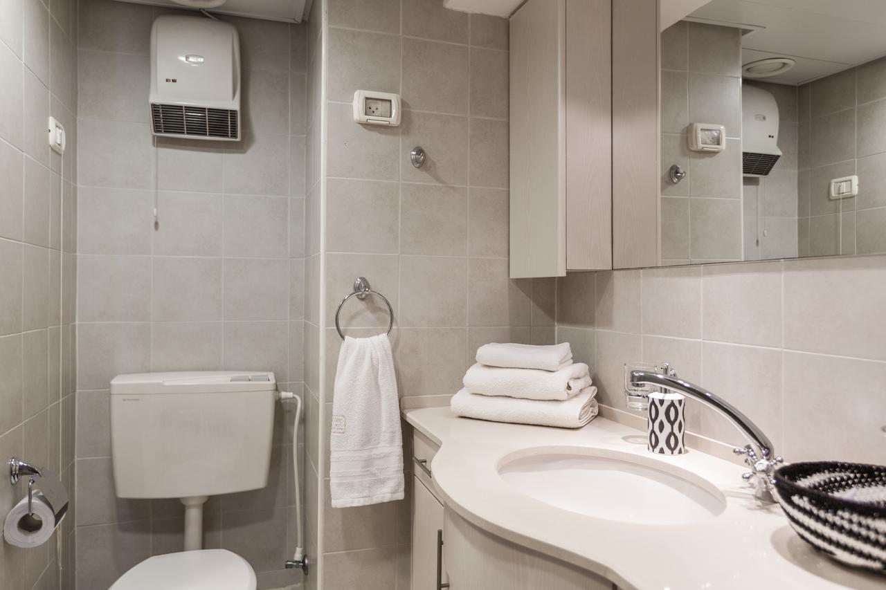 Modern Tlv Aparthotel Тел Авив Екстериор снимка